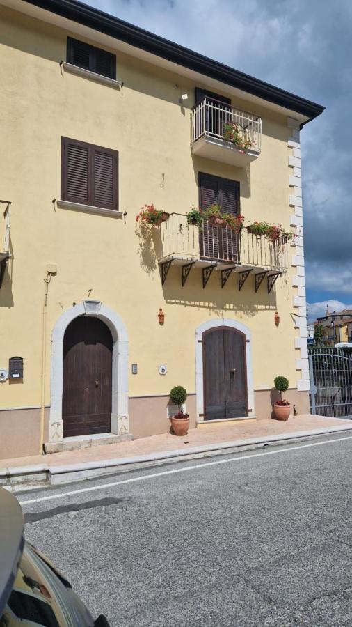 Core A Core Rooms Santo Stefano del Sole Екстериор снимка